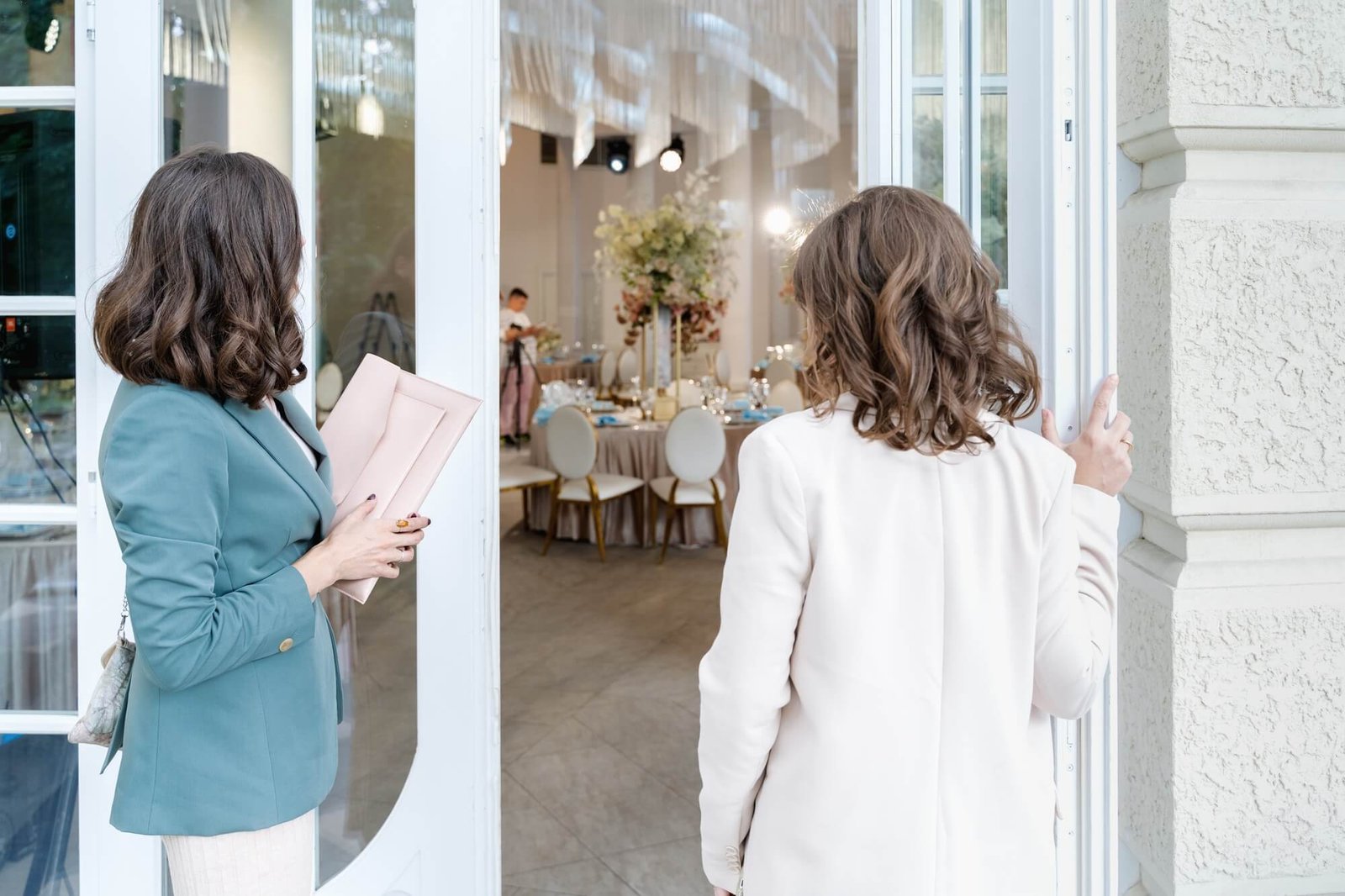 wedding-planners-organizers-event-decorators-florists-young-beautiful-women-girls-in-stylish-su.jpg